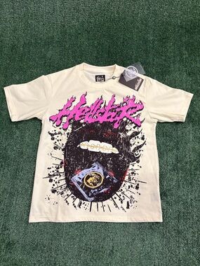 Hellstar Cream Short Sleeve Graphic Tee with Pink Accents